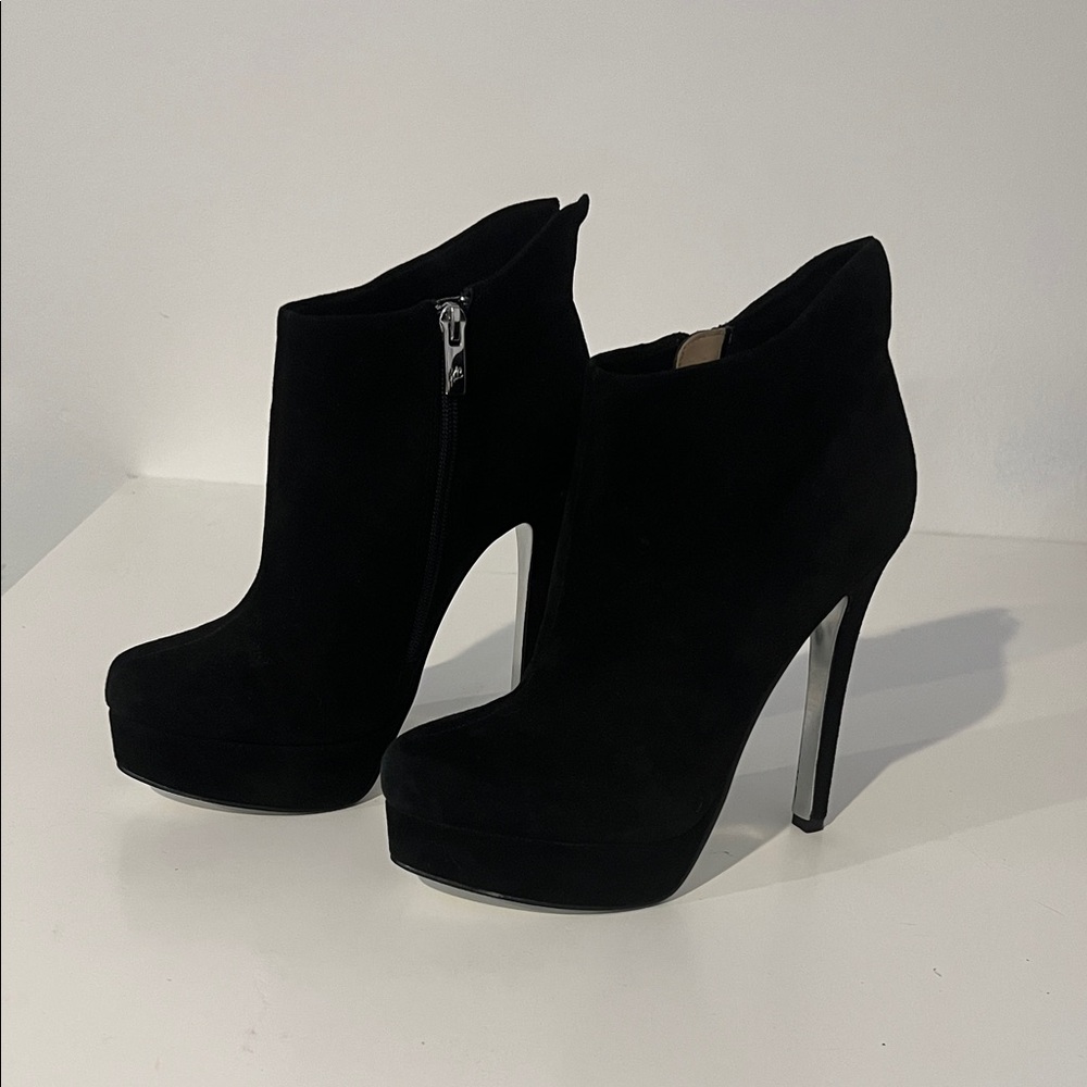Size 7 - Chinese Laundry x Kristin Cavallari Lavish Booties, Ankle Boot - Picture 2 of 7